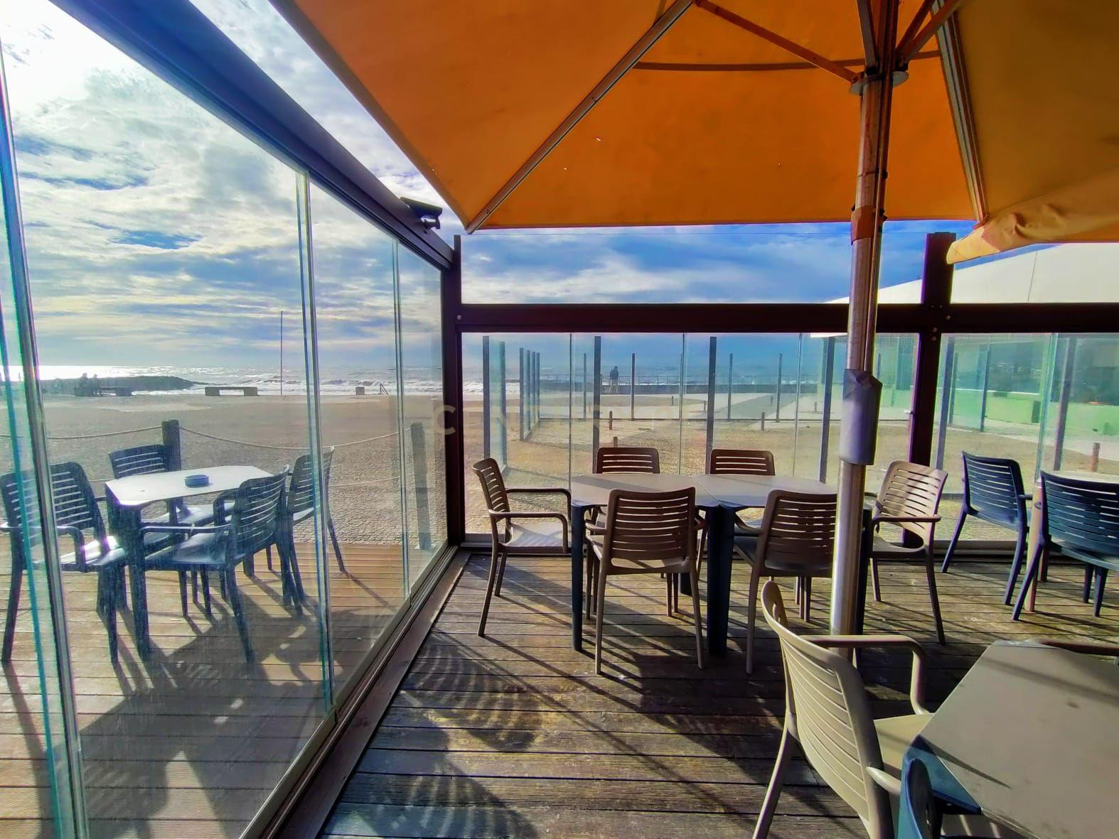 Café com esplanada à Beira-Mar – Negócio Pronto a Funcionar em Ofir, Fão, Esposende - Image 1